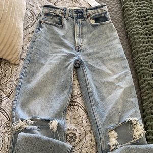 Abercrombie 90’s Jeans